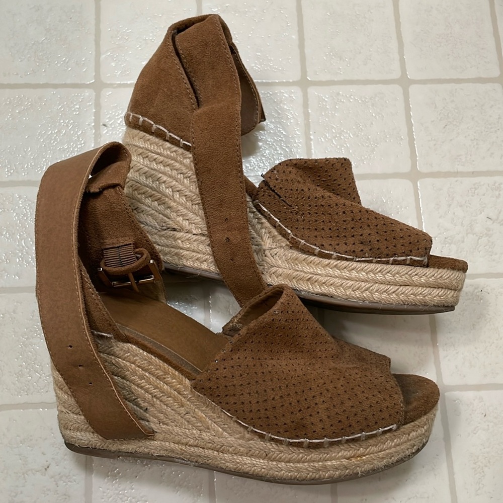 Altar’d Atate Wedge Sandals